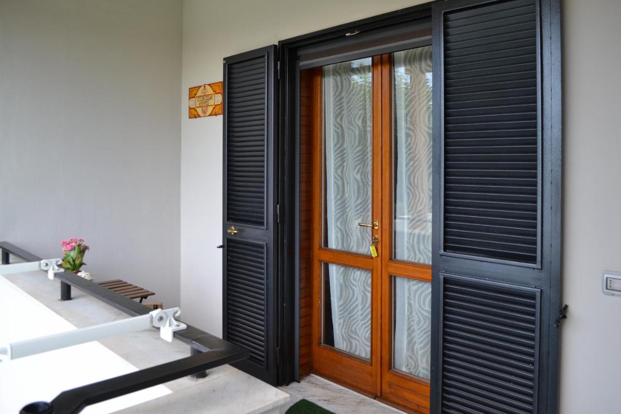 Pompei Gryllus Bed & Breakfast Екстериор снимка