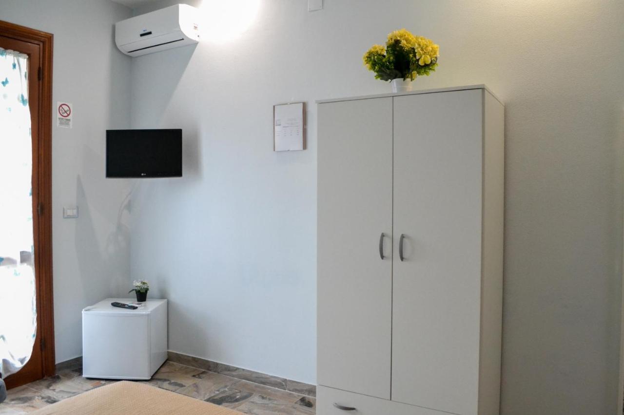 Pompei Gryllus Bed & Breakfast Екстериор снимка