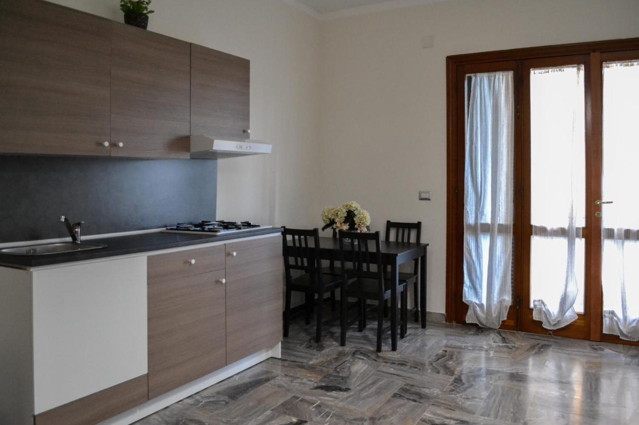 Pompei Gryllus Bed & Breakfast Екстериор снимка