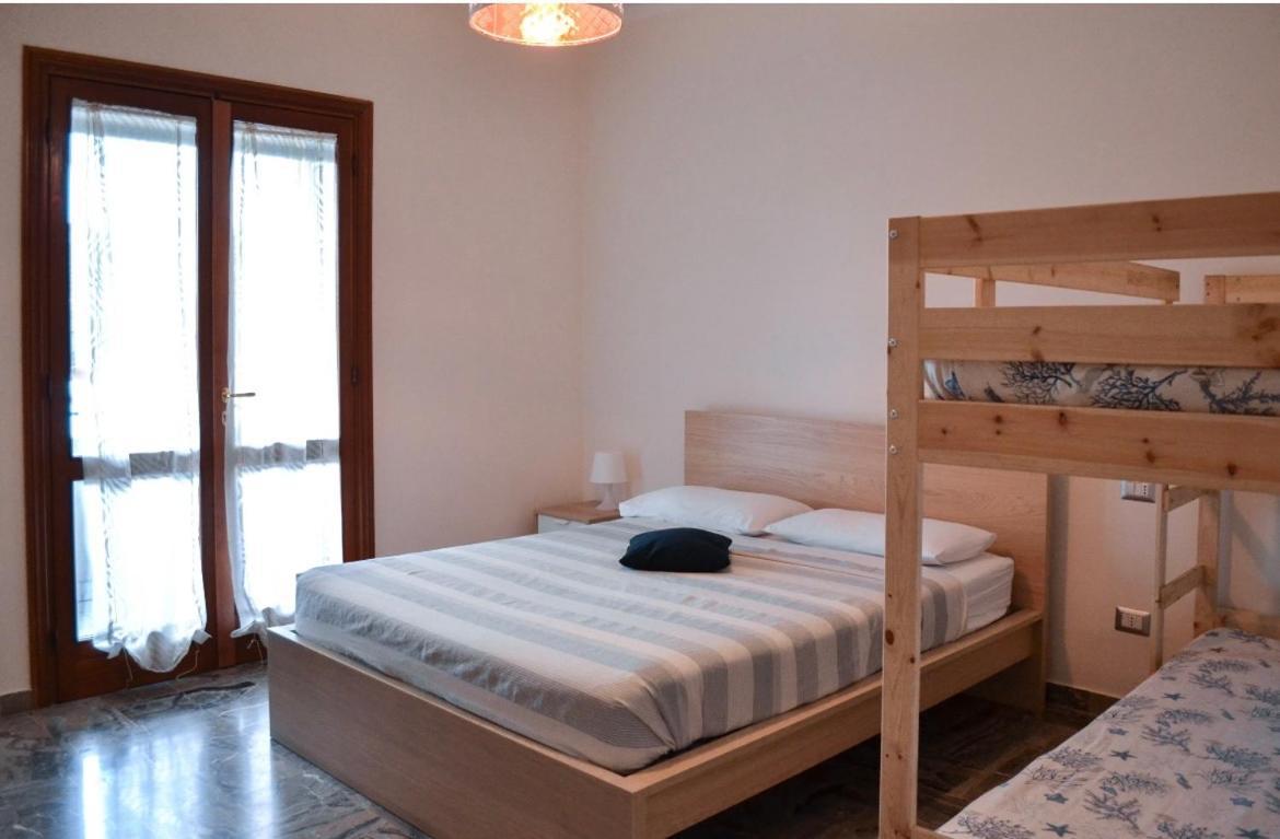 Pompei Gryllus Bed & Breakfast Екстериор снимка