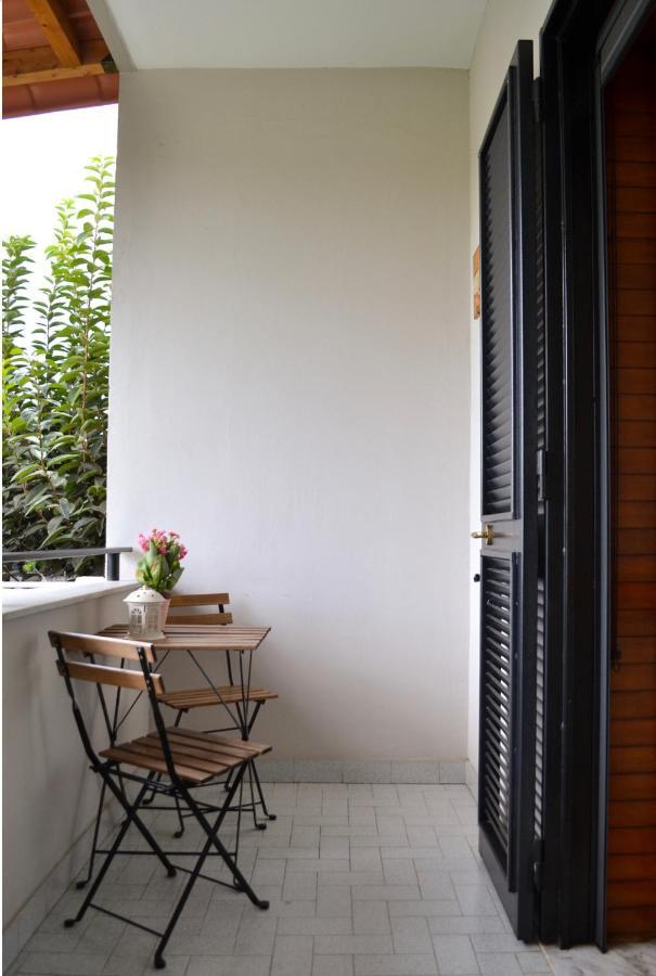 Pompei Gryllus Bed & Breakfast Екстериор снимка